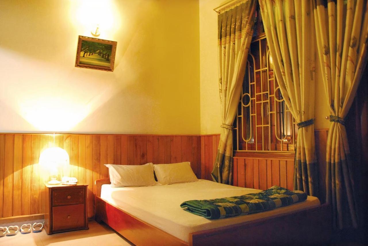 Hai Huong Hotel Quy Nhon Exterior photo